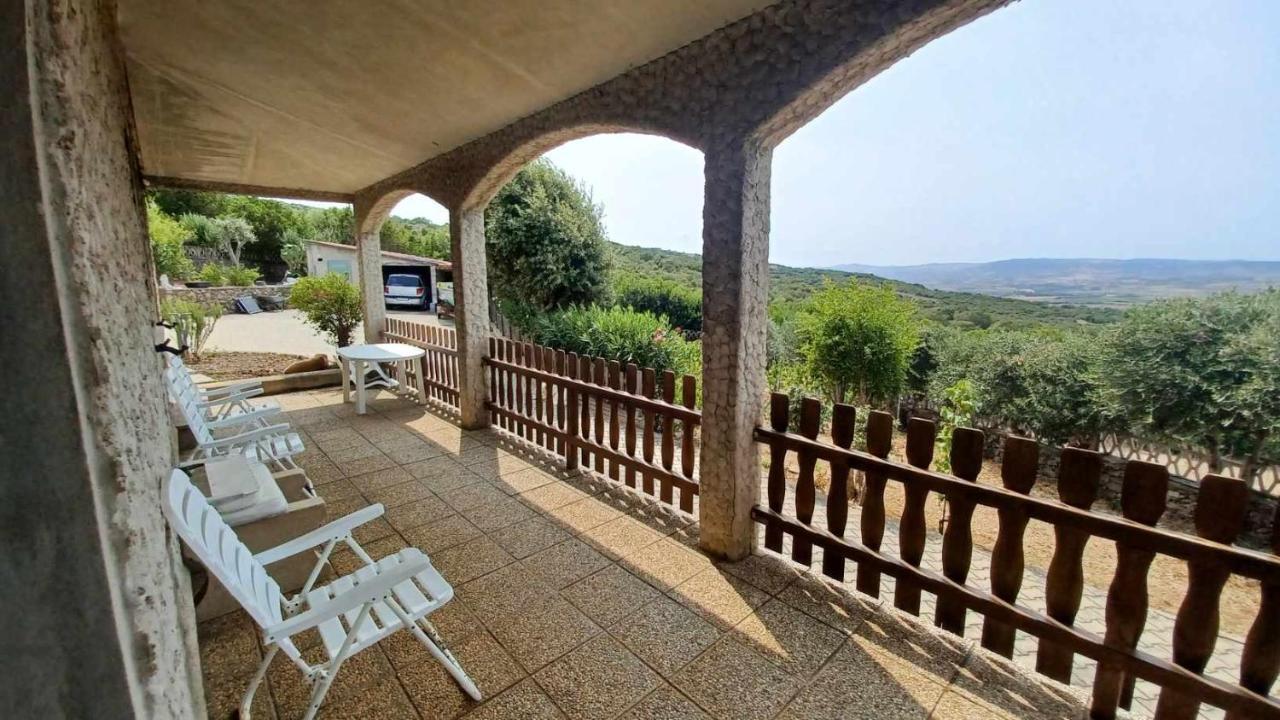 La Casa Nella Natura Villa Perfugas Exterior foto